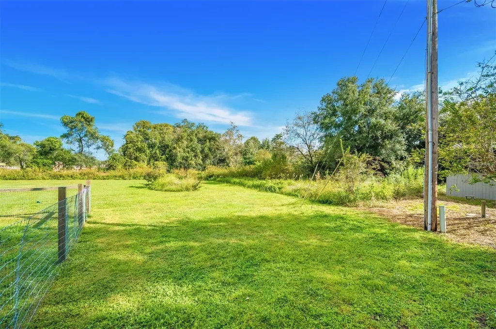 11433 Weldon Street Seffner FL 33584