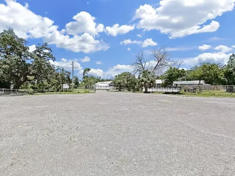 3201 E Genesee Street Tampa FL 33610