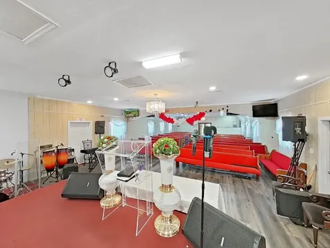 3201 E Genesee Street Tampa FL 33610