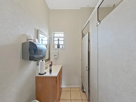 3201 E Genesee Street Tampa FL 33610