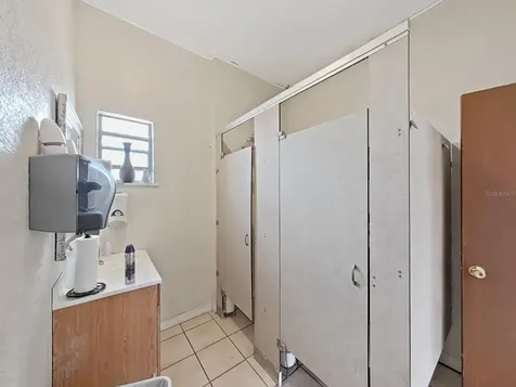 3201 E Genesee Street Tampa FL 33610