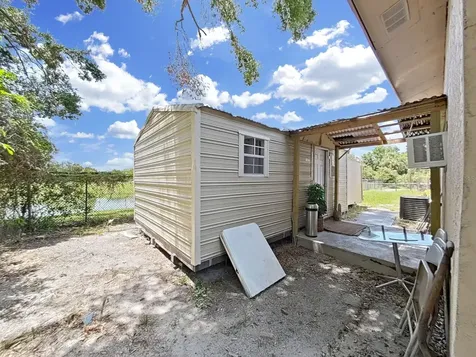 3201 E Genesee Street Tampa FL 33610