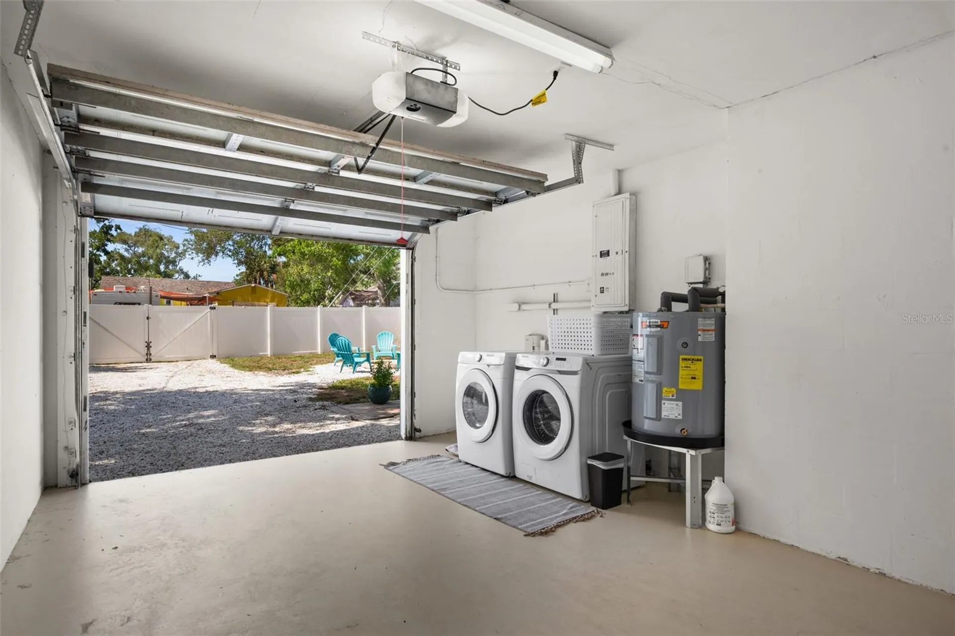418 40th Avenue S St Petersburg FL 33705