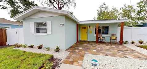 418 40th Avenue S St Petersburg FL 33705