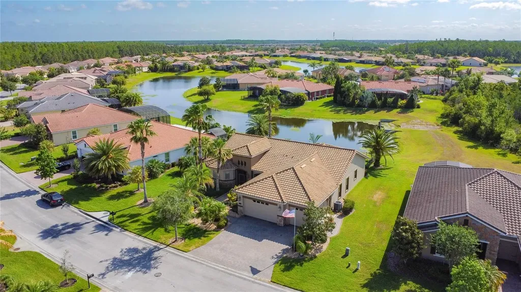 772 San Raphael Street Kissimmee FL 34759