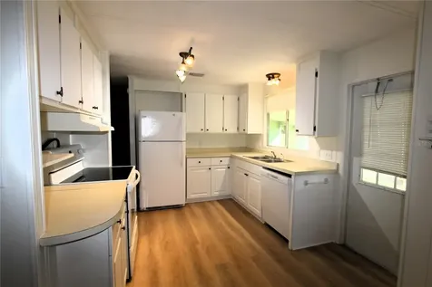 151 Apache Court Oak Hill FL 32759