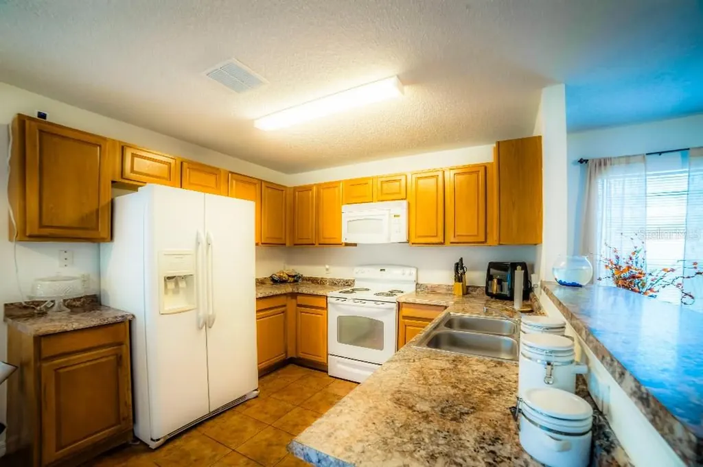 1142 Mariner Cay Drive Haines City FL 33844