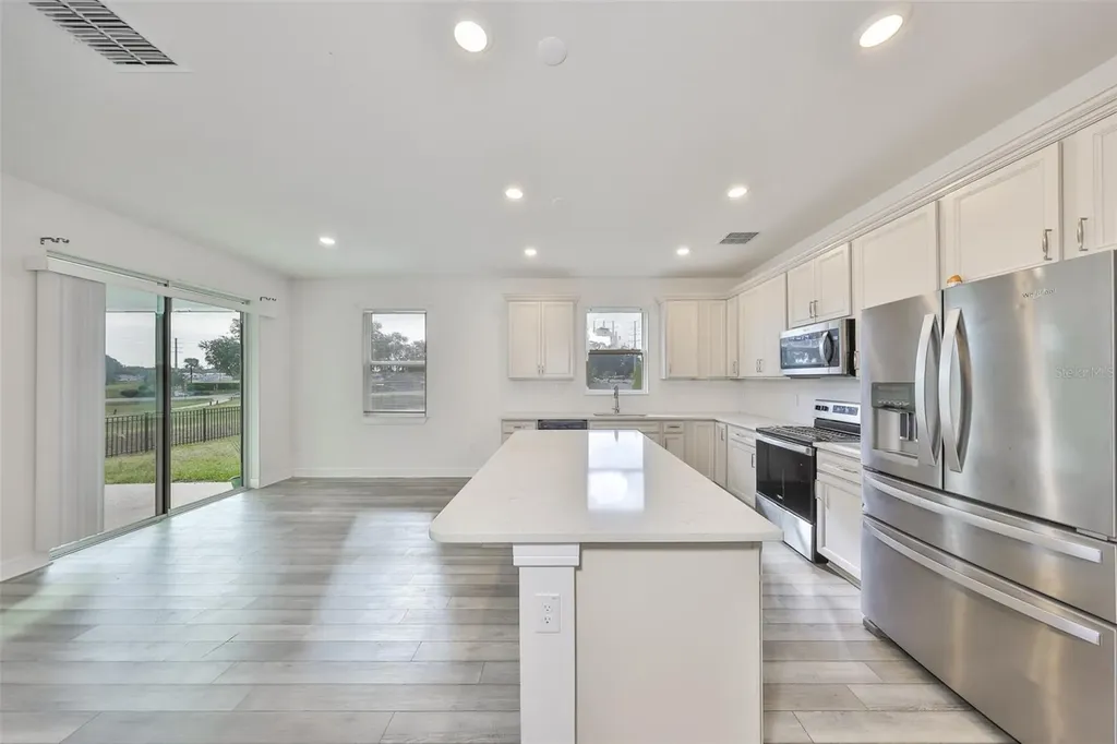36959 Highland Meadows Court Zephyrhills FL 33542