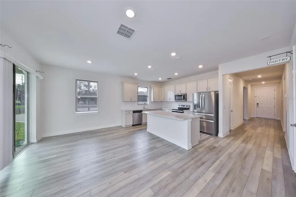 36959 Highland Meadows Court Zephyrhills FL 33542