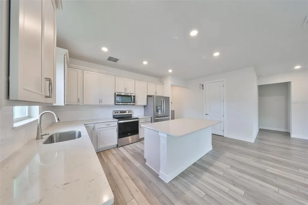 36959 Highland Meadows Court Zephyrhills FL 33542