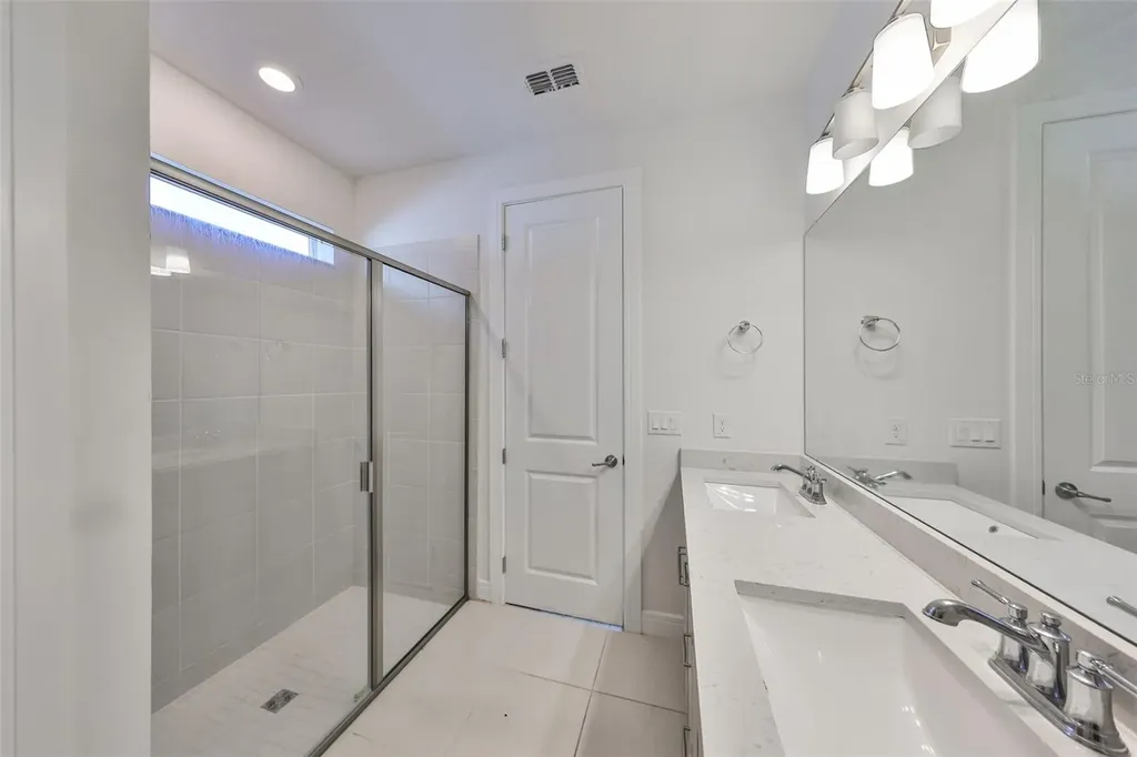 36959 Highland Meadows Court Zephyrhills FL 33542