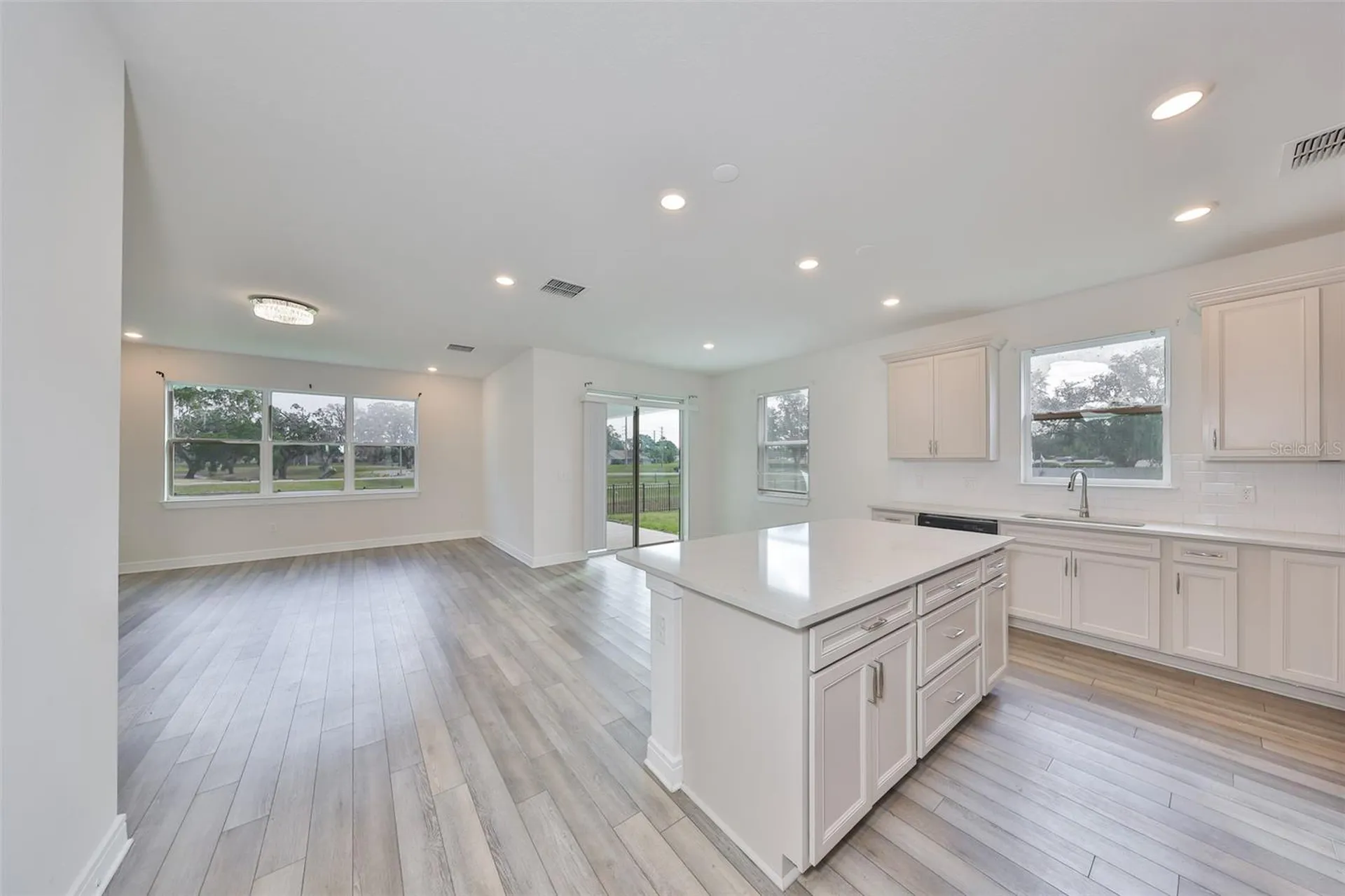 36959 Highland Meadows Court Zephyrhills FL 33542