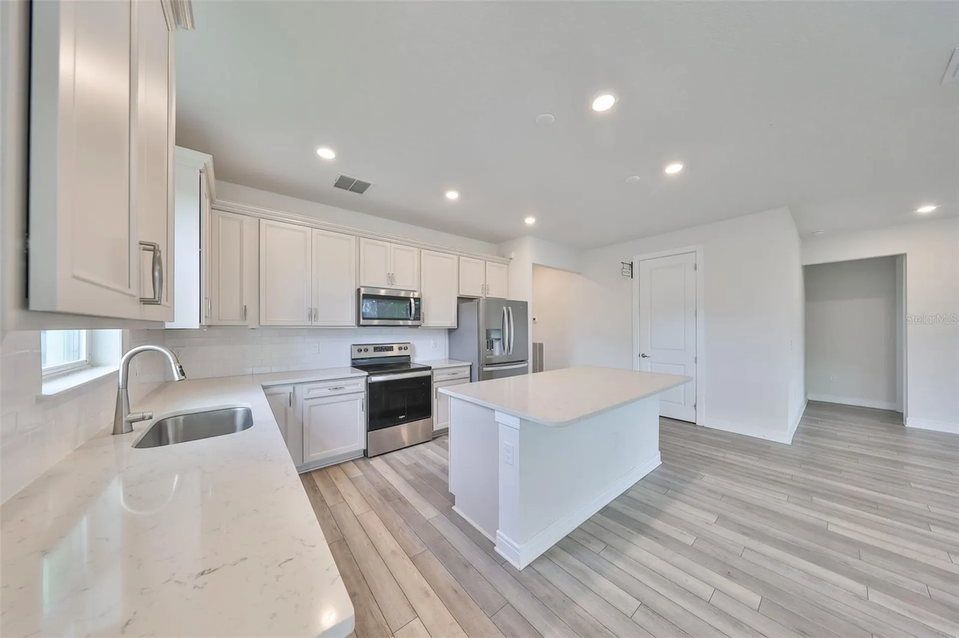 36959 Highland Meadows Court Zephyrhills FL 33542