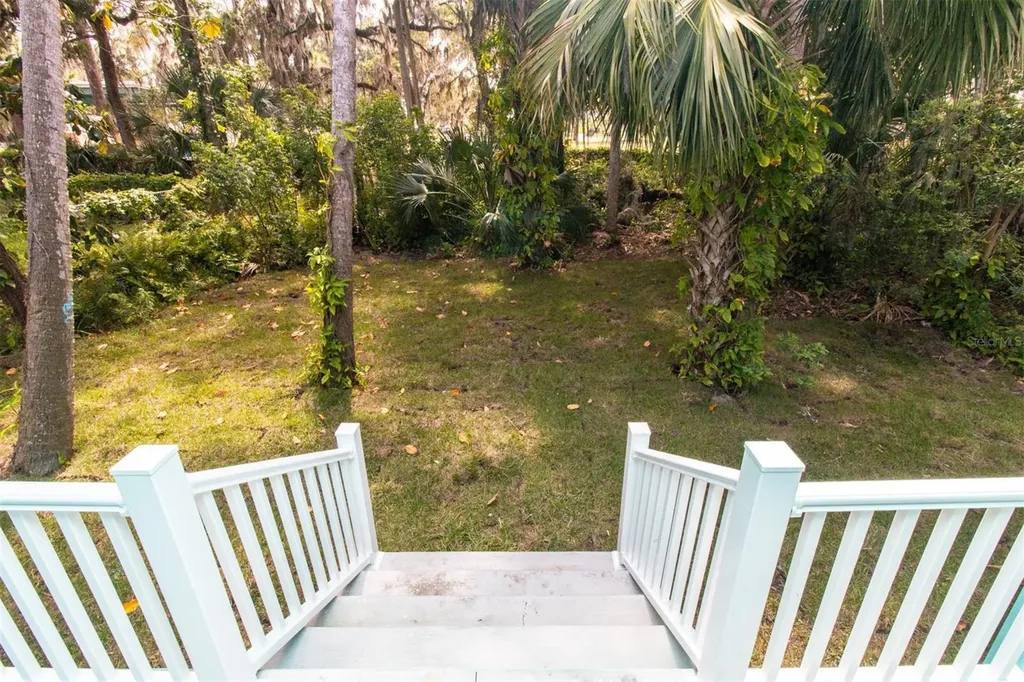 1209 Palmetto Street New Smyrna Beach FL 32168