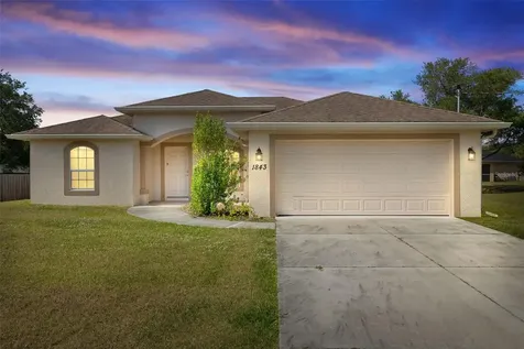 1843 Oakland Road North Port FL 34286