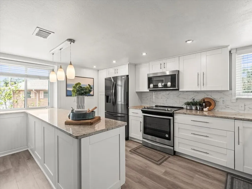 619 2nd Street Indian Rocks Beach FL 33785