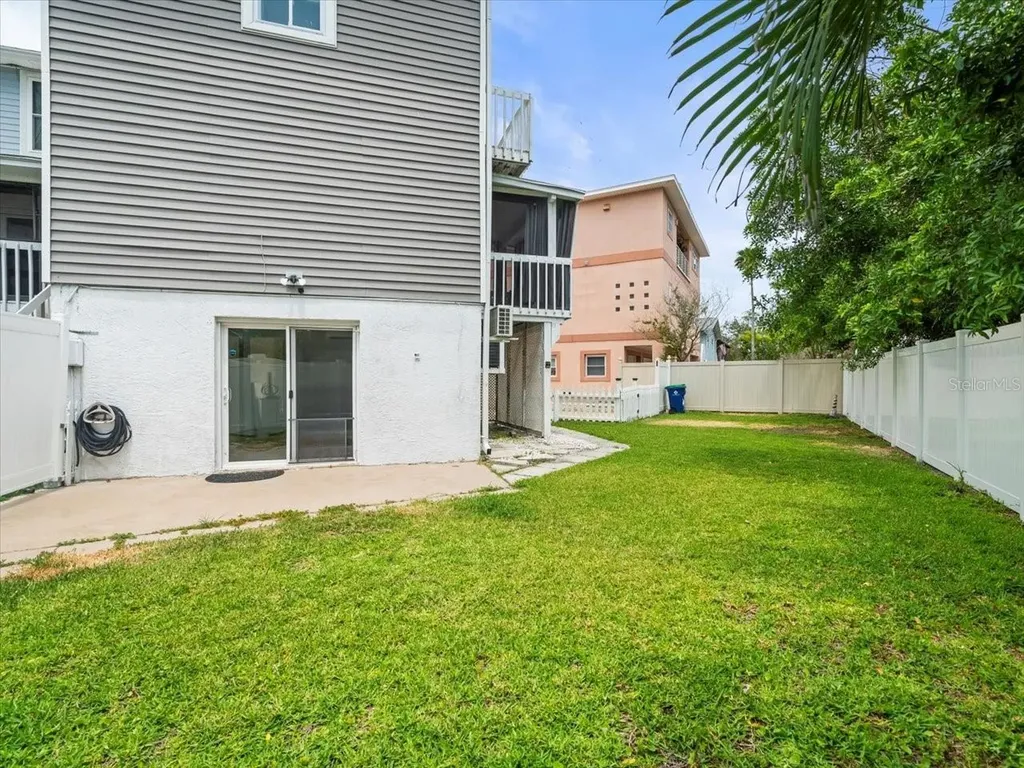 619 2nd Street Indian Rocks Beach FL 33785