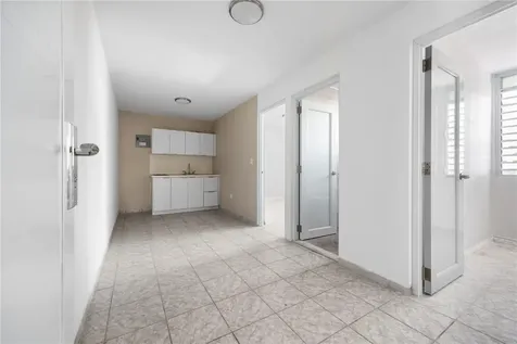 21 Eduardo Conde San Juan PR 00915