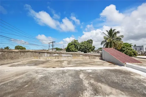 21 Eduardo Conde San Juan PR 00915