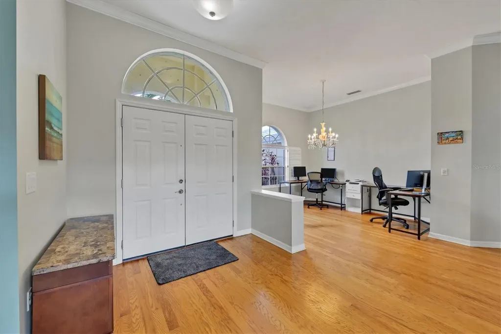 5106 Far Oak Circle Sarasota FL 34238