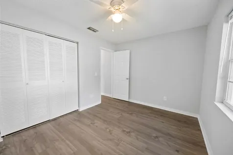 120 Lake Drive Orlando FL 32835