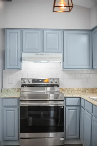 120 Lake Drive Orlando FL 32835