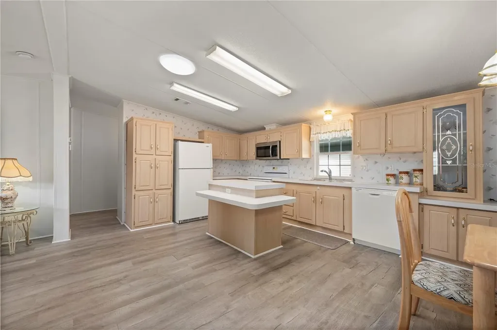 1000 Kings Highway Port Charlotte FL 33980