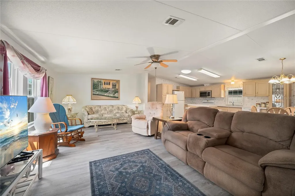 1000 Kings Highway Port Charlotte FL 33980