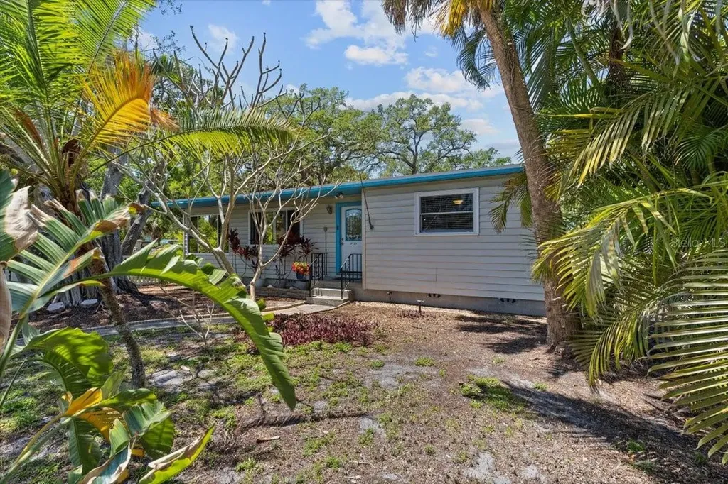 3025 50th Street S Gulfport FL 33707