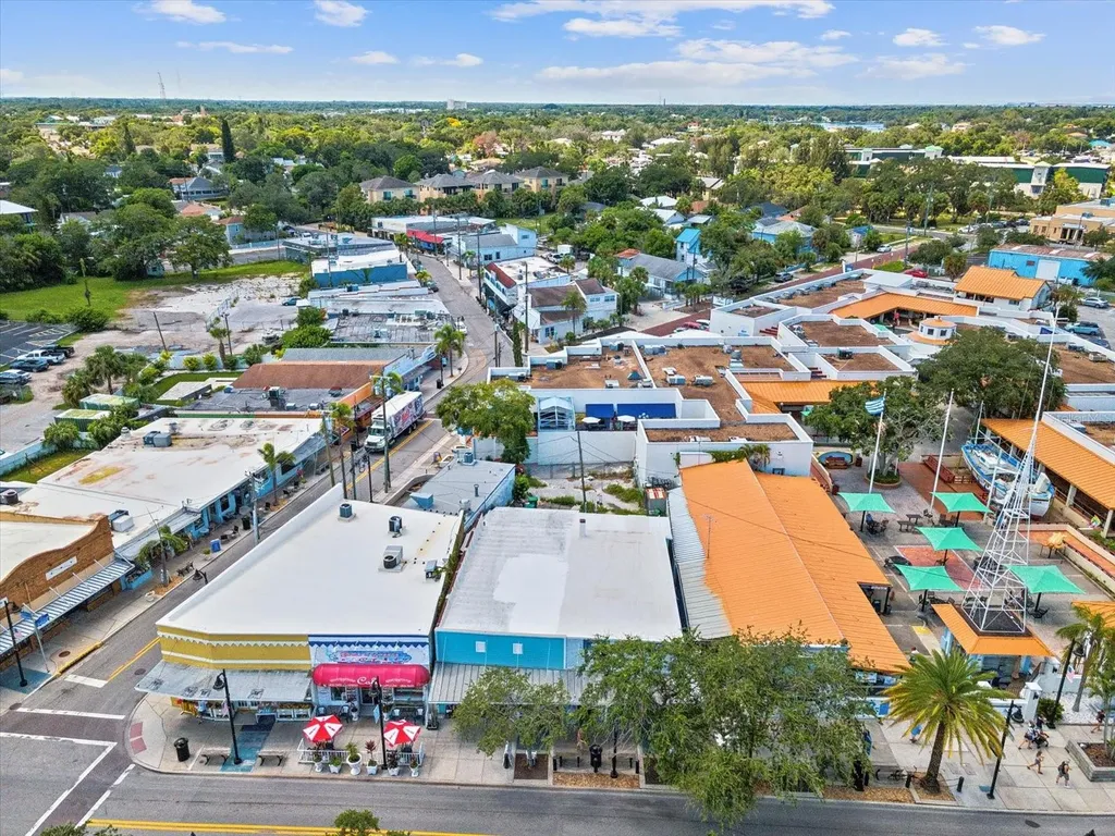 Lot 2 & 4 Sea Breeze Drive Tarpon Springs FL 34689