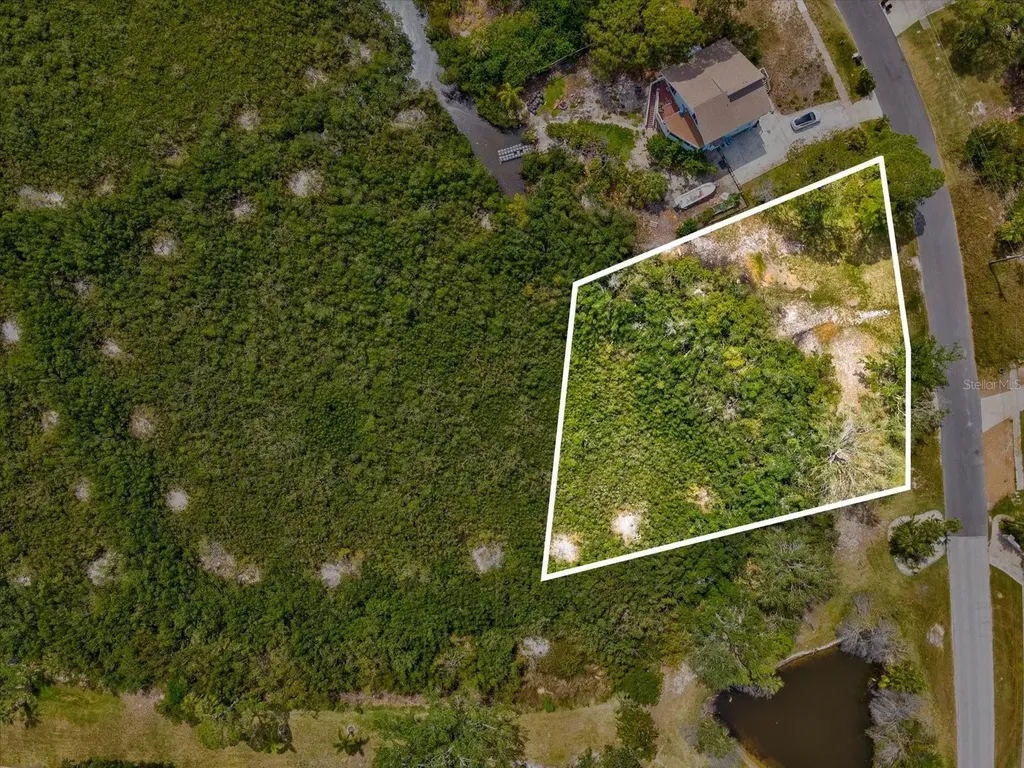 Lot 2 & 4 Sea Breeze Drive Tarpon Springs FL 34689
