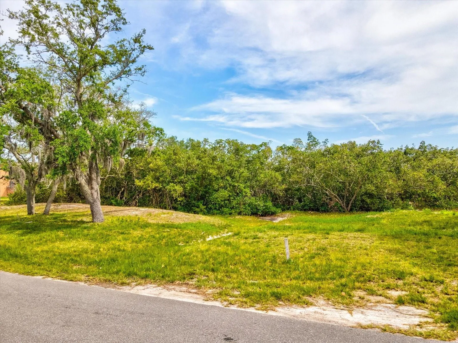 Lot 2 & 4 Sea Breeze Drive Tarpon Springs FL 34689