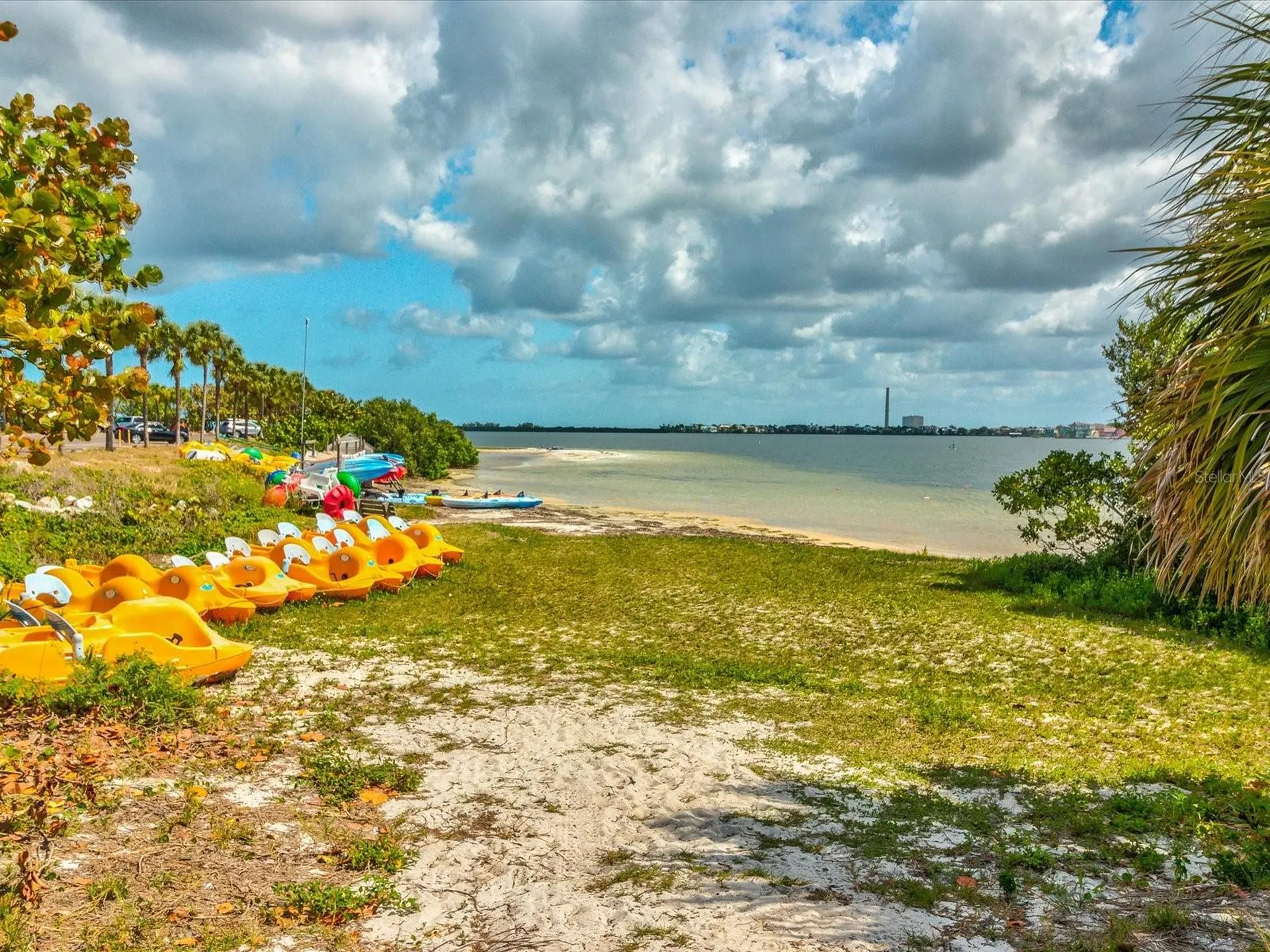 Lot 2 & 4 Sea Breeze Drive Tarpon Springs FL 34689