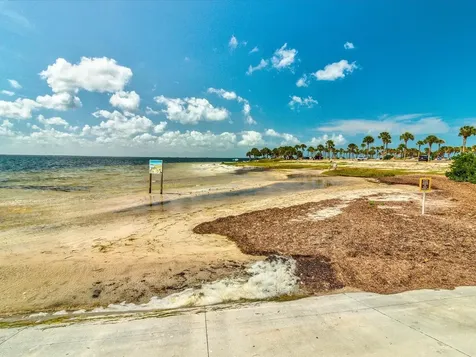 Lot 2 & 4 Sea Breeze Drive Tarpon Springs FL 34689