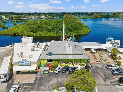 Lot 2 & 4 Sea Breeze Drive Tarpon Springs FL 34689