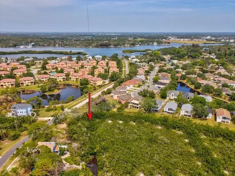 Lot 2 & 4 Sea Breeze Drive Tarpon Springs FL 34689