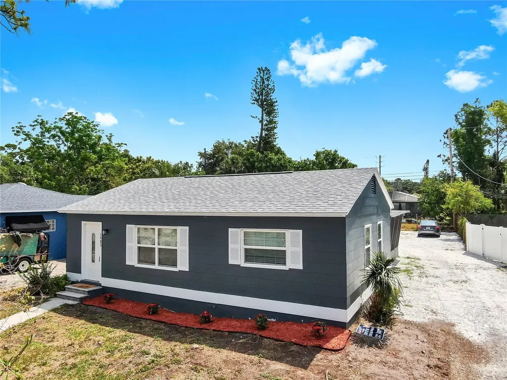 1402 Freemont Street S Gulfport FL 33707