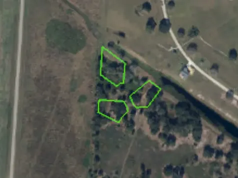 417 Foxhall Circle Sebring FL 33876