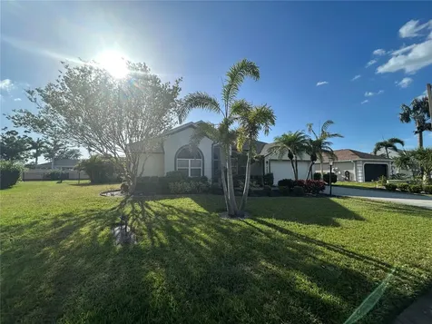7448 39th Court E Sarasota FL 34243