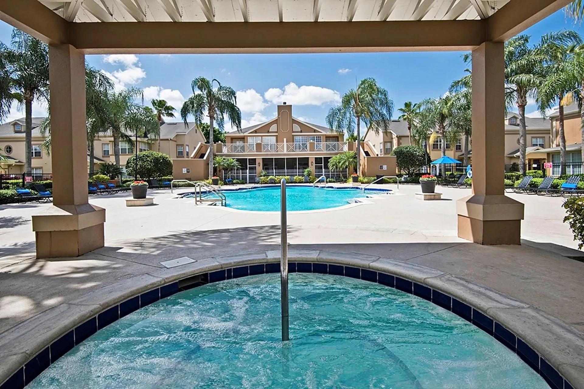 2214 Metropolitan Way Orlando FL 32839