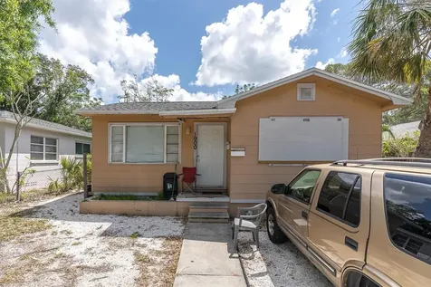1900 45th Street S St Petersburg FL 33711