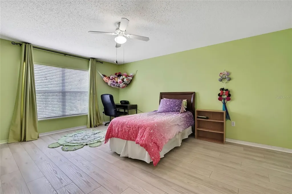 11257 Persimmon Avenue Weeki Wachee FL 34614