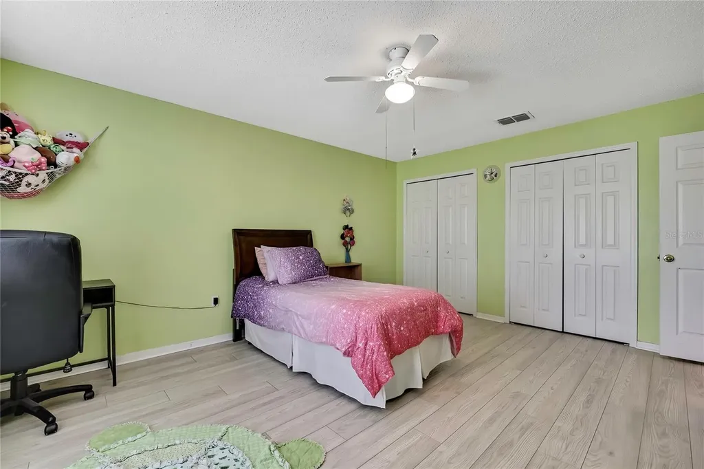 11257 Persimmon Avenue Weeki Wachee FL 34614