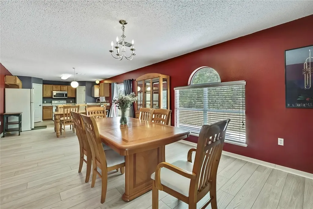 11257 Persimmon Avenue Weeki Wachee FL 34614