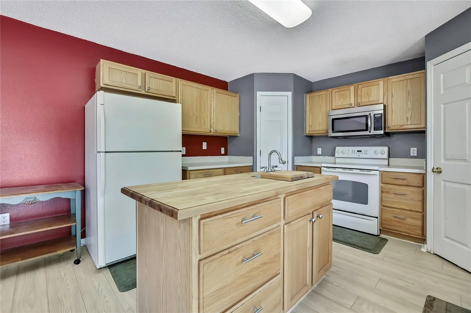 11257 Persimmon Avenue Weeki Wachee FL 34614
