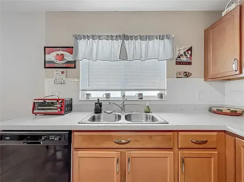 2468 Begonia Street Mascotte FL 34753