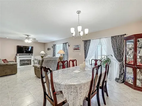 2468 Begonia Street Mascotte FL 34753