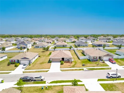 2468 Begonia Street Mascotte FL 34753