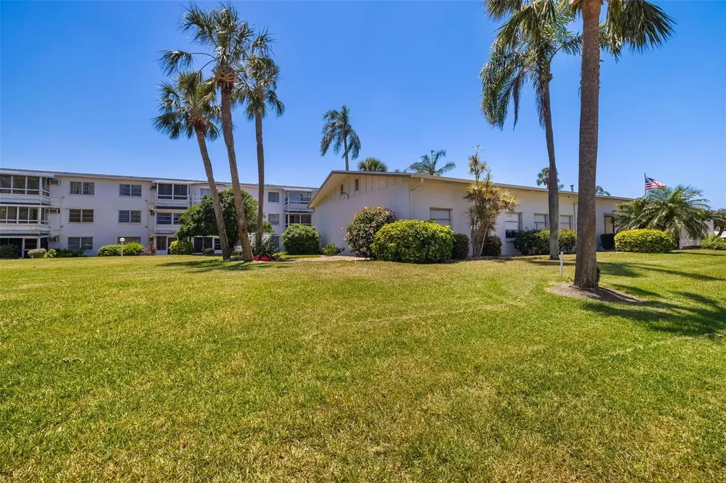 2008 Canal Drive Bradenton FL 34207