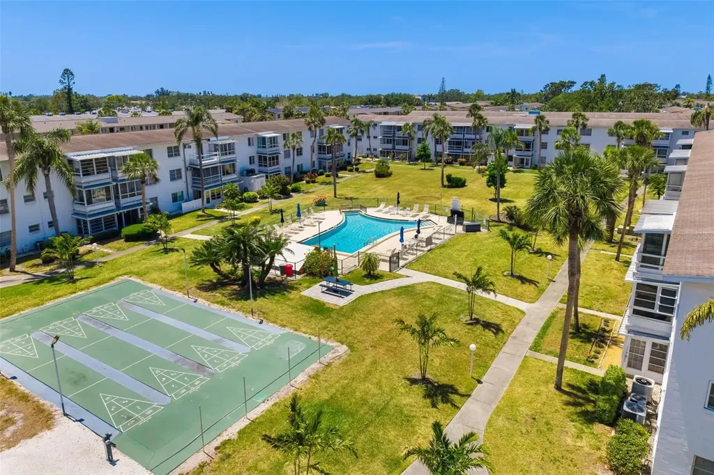 2008 Canal Drive Bradenton FL 34207